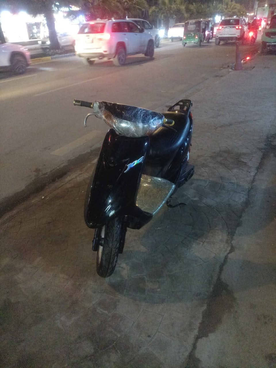 عصفوريه جديده سلف وهندر شلعه معدل كهربائيات كلها شغاله السعر ٣٠٠ وبيها مجال بسيط السكن البنوك الاتصال *********** بغداد, العراق
