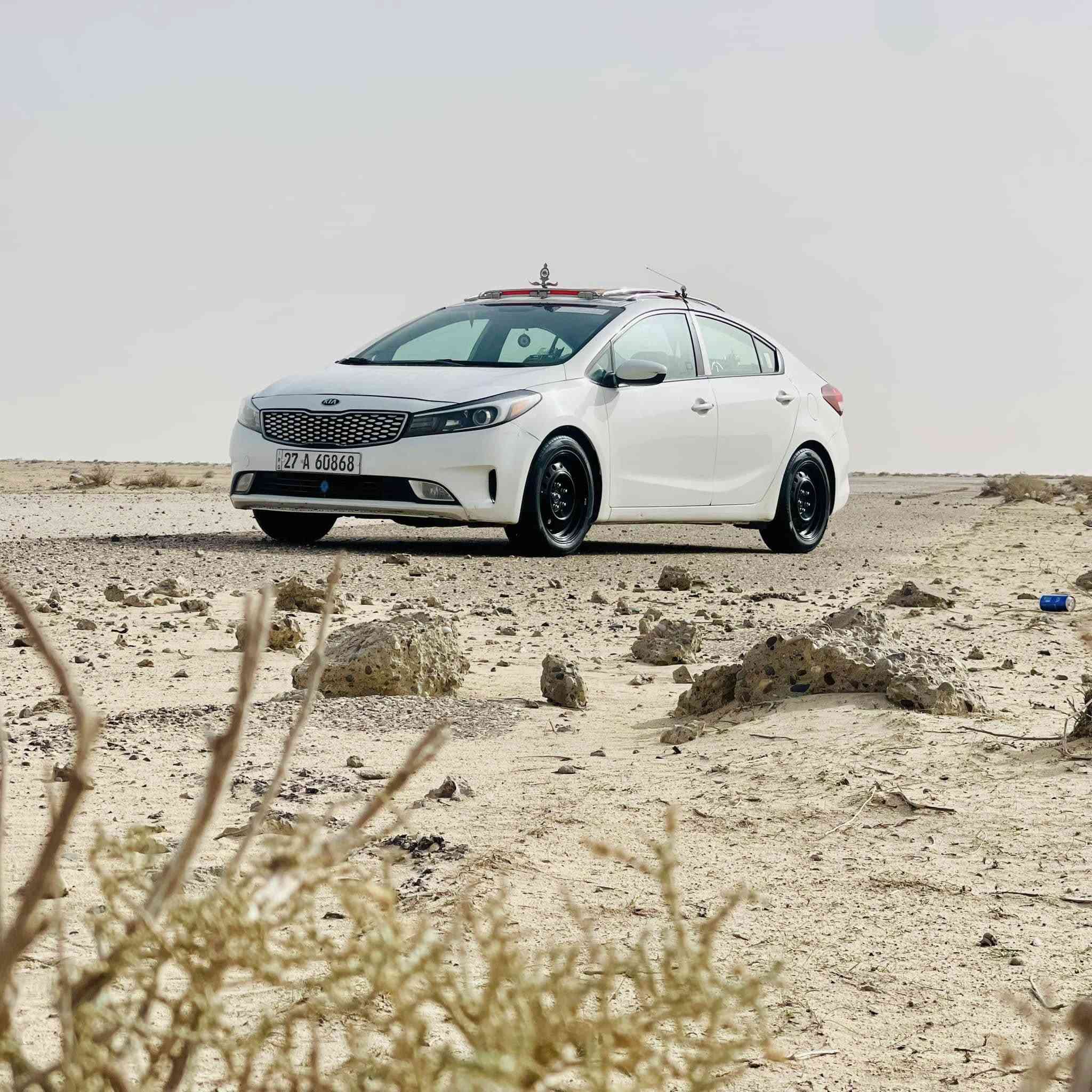 السلام عليكم فورتي مديل 2017 بسمي تحويل ثاني يوم سياره جاهزه كير مكينه تبريد تدفه حداديه تخم تاير جديد دوشمه سياره جاهزه الخير  تايرك وين  ماتريد بيه صبغ فقط باب سايق والي وره بدون حادث شراي بيك خير وتدلل  مكاني ناصريه المركز سعر 125. 

‭0785 082 7233‬
