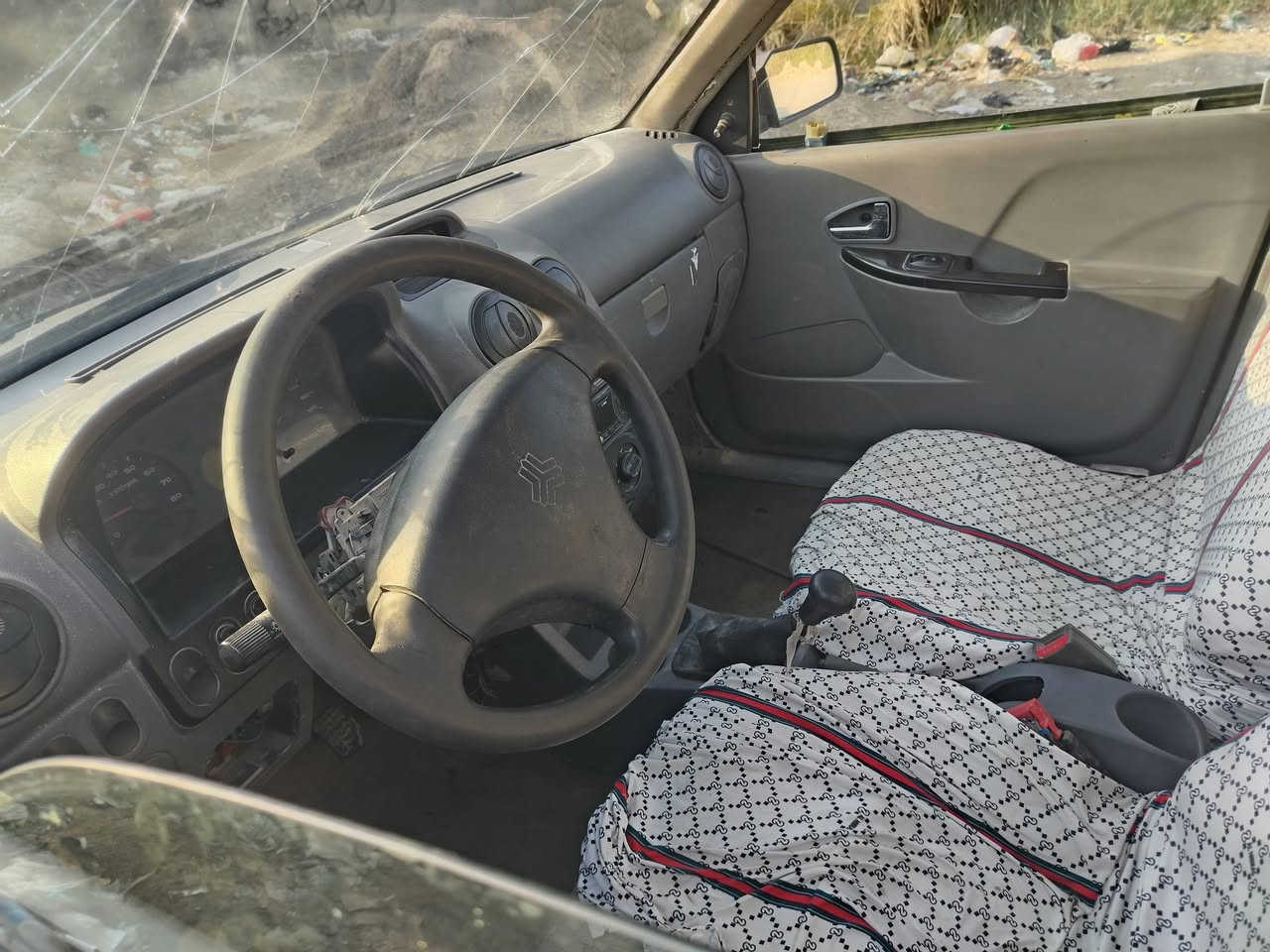 مرحبا اخوان سايبه موديل 12مكينه كير حداديه كهربائيات كله شرط وشغاله ماعليها غرامات سياره جاهزه من كلشي السعر 18وبيها مجال حق جيه بس مكاني ديوانيه شاميه ***********
