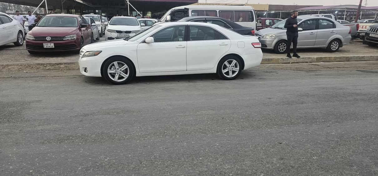 السلام عليكم
كامري ٢٠١١ بدون صبغ فقط بارد مكانتين 
سنويه جديده بأسمي 
مكينه شرط كير شرط مكينه فقط مفتوح قبق كاسكيت 
 عنوان سياره معارض دهوك 
*********** واتس 
السعر 128 $
