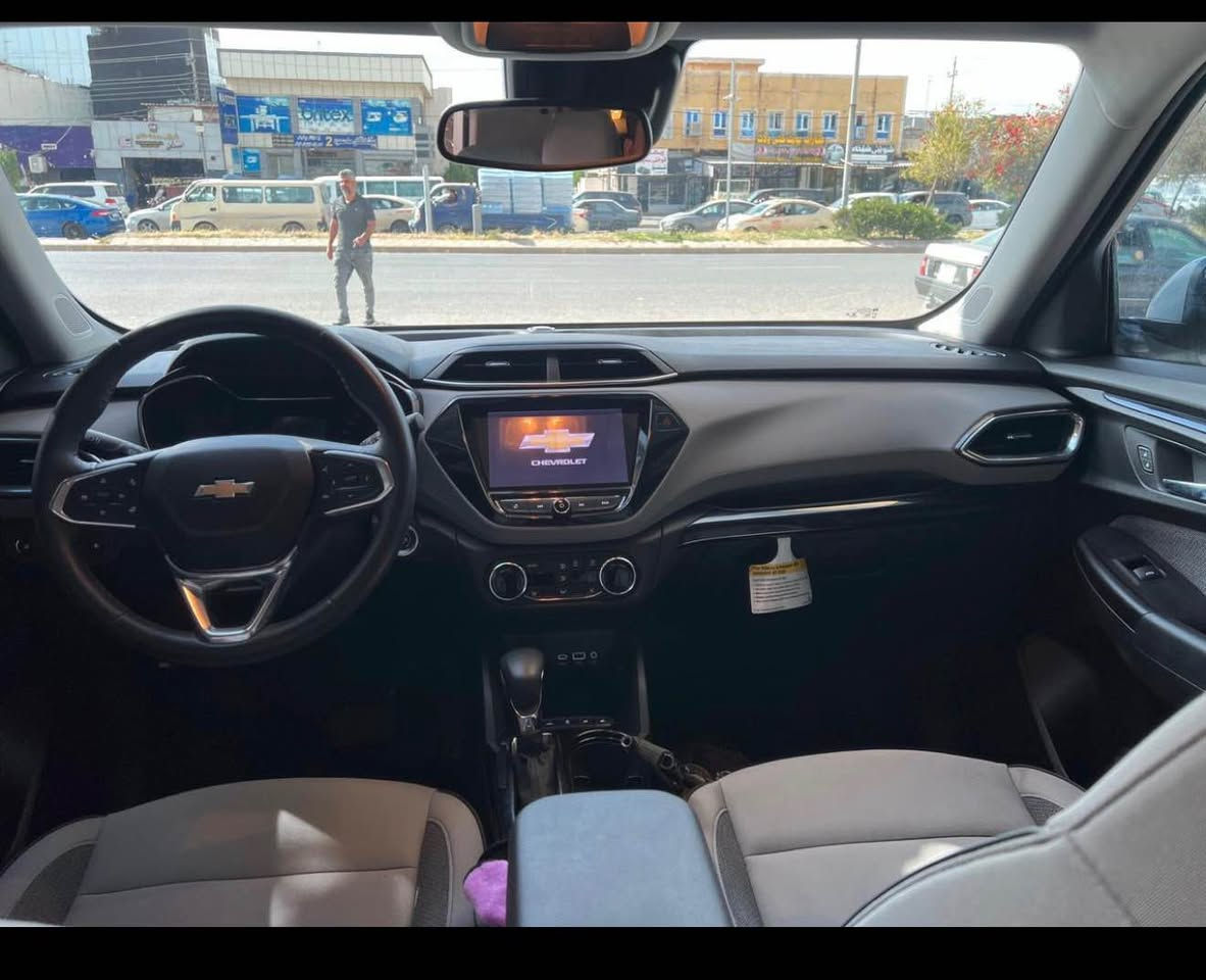 شوفرليت تريل بلايزر موديل 2023 مواصفات LT+ 

المواصفات:-
شاشة
كاميرا
حساسات
نقطة عمياء
كشنات كهرباء
بصمة 
تشغيل عن بعد
تحديد مسار 
السيارة مواصفات خليجية نص البنيد صبغ بدون دواخل بدون ايرباك مكفولة من كلشي بدون رقم بعدها كاتي تترقم شمالي مكانها اربيل أربيل, العراق


**إذا كنت صاحب هذا الإعلان وتريد حذفه لأي سبب، رجاءا أرسل رسالة إلى الدعم الفني**