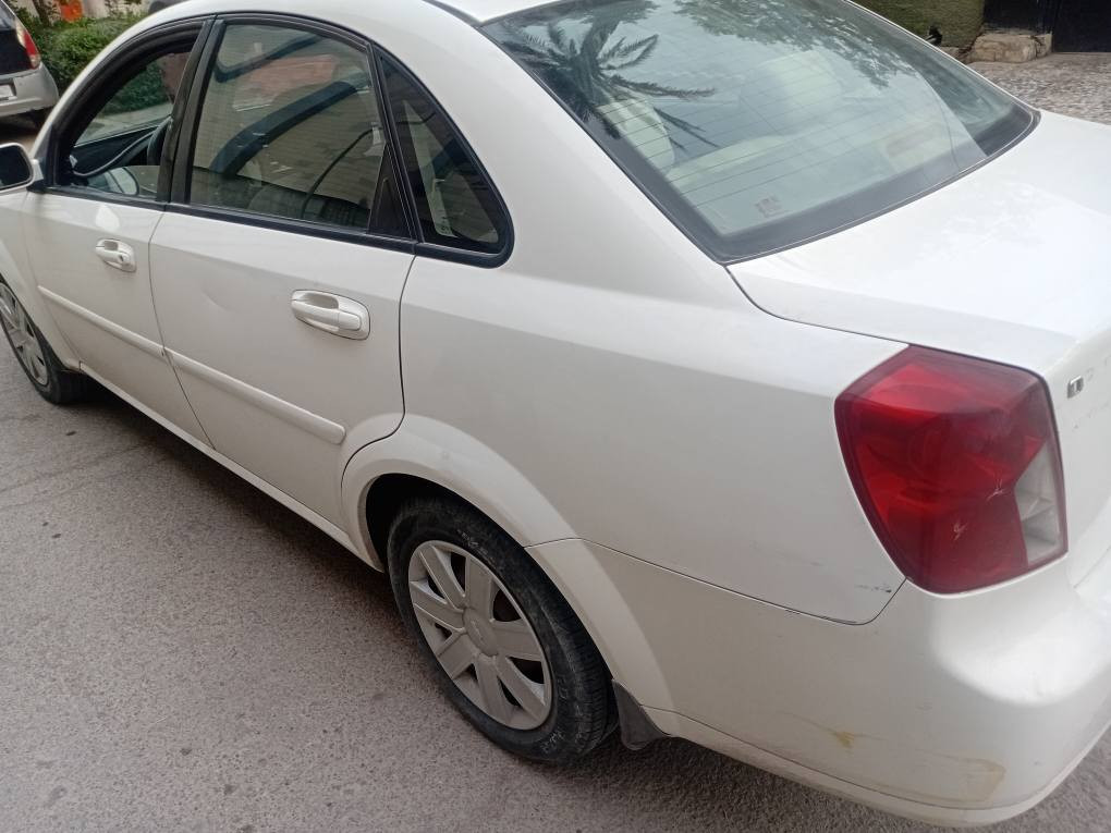 اوبترا ٢٠٠٦ سياره جديده وجاهزه بيها صبغ جدا قليل بدون حادث داخل جديد على ايدنه ماشيه ١١٧ الف بسمي نكليزي بغداد سعر ٧٨ ورقه مكانها زيونه *********** بغداد, العراق
