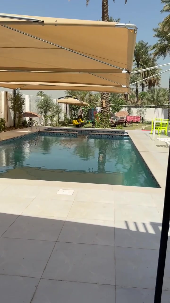 مزرعة للإيجار اليومي 🏡🌳
📍 الموقع: بغداد – الدورة – البوعيثة

✔️ أجواء هادئة ومناسبة للعوائل والشباب

✔️ مساحة واسعة وخدمات متوفرة

✔️ مثالية للراحة والونسة

📌 للحجز والاستفسار يرجى الاتصال أو المراسلة على واتساب: 
 📞***********
 موثق في تطبيق اجرلي لسياحة المزارع في العراق 🇮🇶
