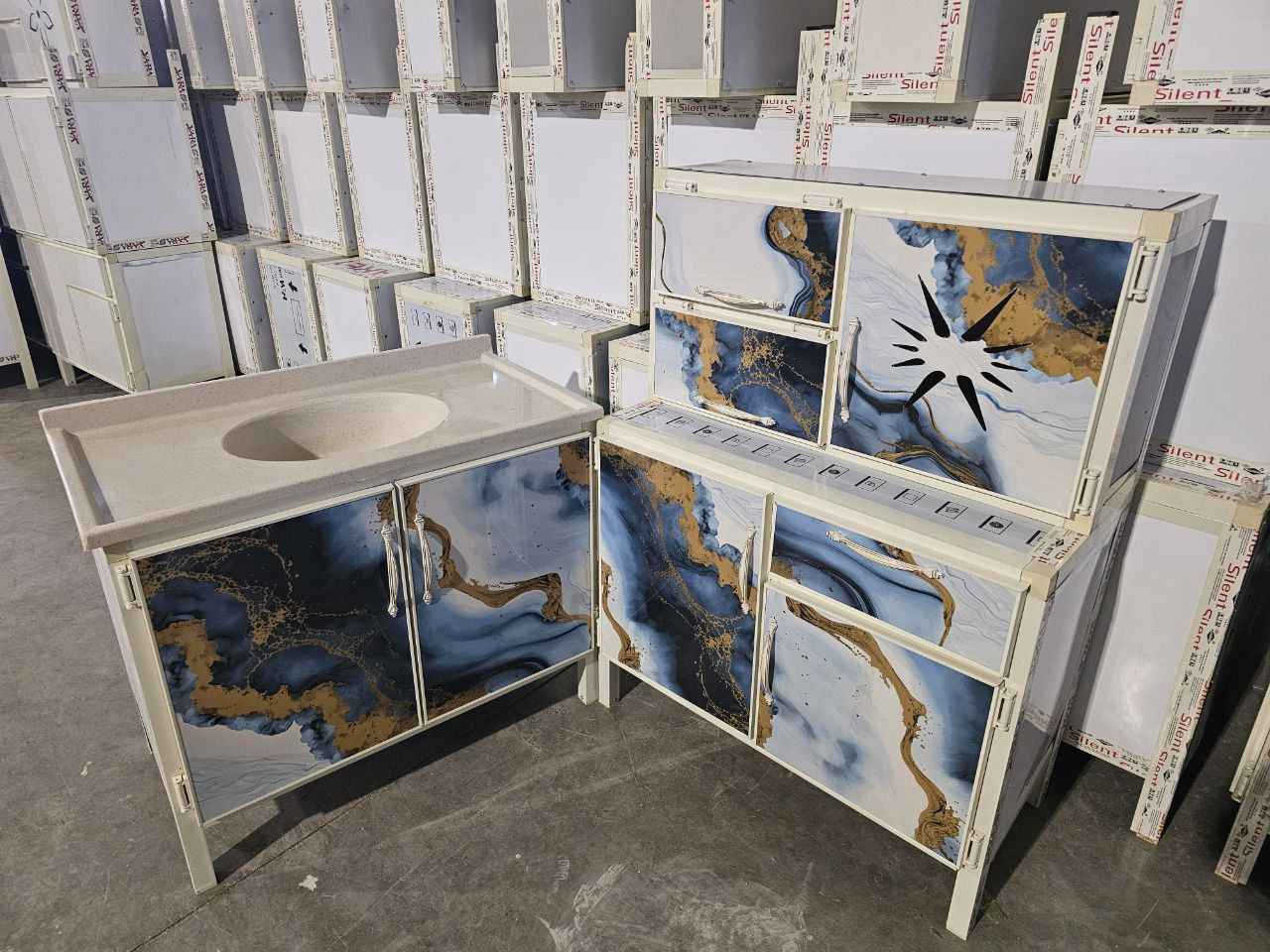 كاونتر ارضي وملحق متر    مع  سنك متر  مرمر بغداد, العراق


**إذا كنت صاحب هذا الإعلان وتريد حذفه لأي سبب، رجاءا أرسل رسالة إلى الدعم الفني**