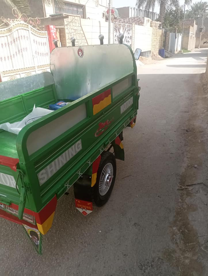 السلام عليكم ستوته للبيع موديل 20مجففه تجفيف شركه مصبوغه صبغ جماليه ستوته حلوه ومرزوقه ولحمدلله رجائن المو شراي لا يطب خاص العنوان بابل هاشميه واتساب شغال  ***********
