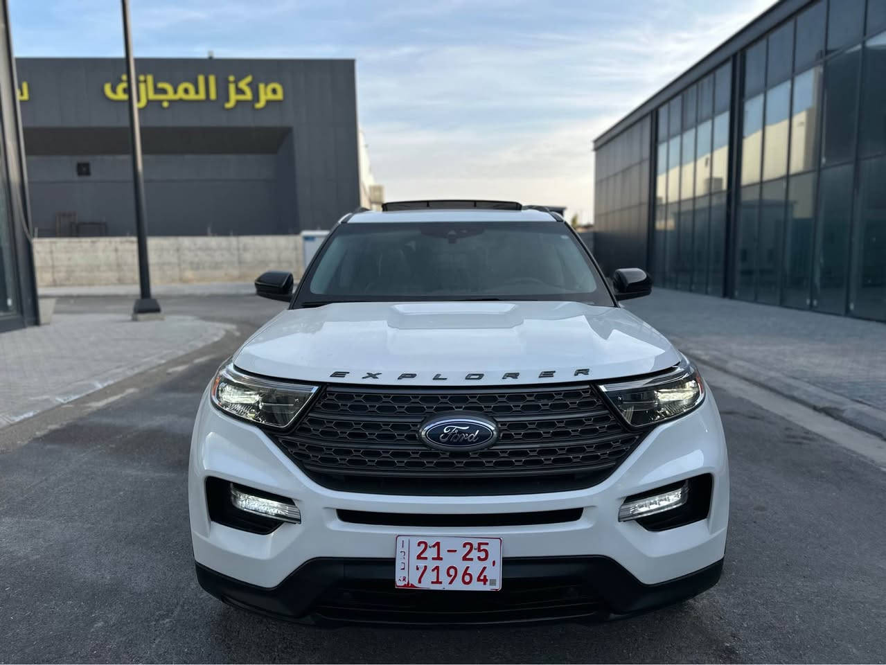 سلام عليكم

فورد اكسبلور 2023🇺🇸🇺🇸

سيارة بيهة اشوية صبغ اب حافة بونيد بدون تبديل بدون ايرباك 

مكان السليمانية 

مواصفان XLT پلاس 

شاشة جبيرة 

كاميرا

بانوراما  

بصمة ابواب 

تشغيل عن بعد 

كشنات هيتر 

استيرن هيتر 

كشنات كارباء جهتين 

دبل صالنصة 

گيج الكتروني 

شحن وايرليس 

كشنات سياحي 

تبريد قطعتين 

رادار ٣٦٠درجة 

حساس امامي خلفي 

امراية شفط

اطفاء ذاتي  

لايتات ليد 

بگلايت ليد 

بلاجيكتور ليد 

صندوق شفط 

فور ويل 

انضمات قيادة 

هندربريك بصمة

مكينة ٤ سلندر توربو چارج 

ماشية ٢٢ ميل فقط 

السيارة كلش جديدة و حلوة بلواقع هم 

كير و مكينة كله مكفول بدون اي عطل 

سعرة ٢٩٥$ بي مجال 

رقمي *********** السليمانية, العراق
