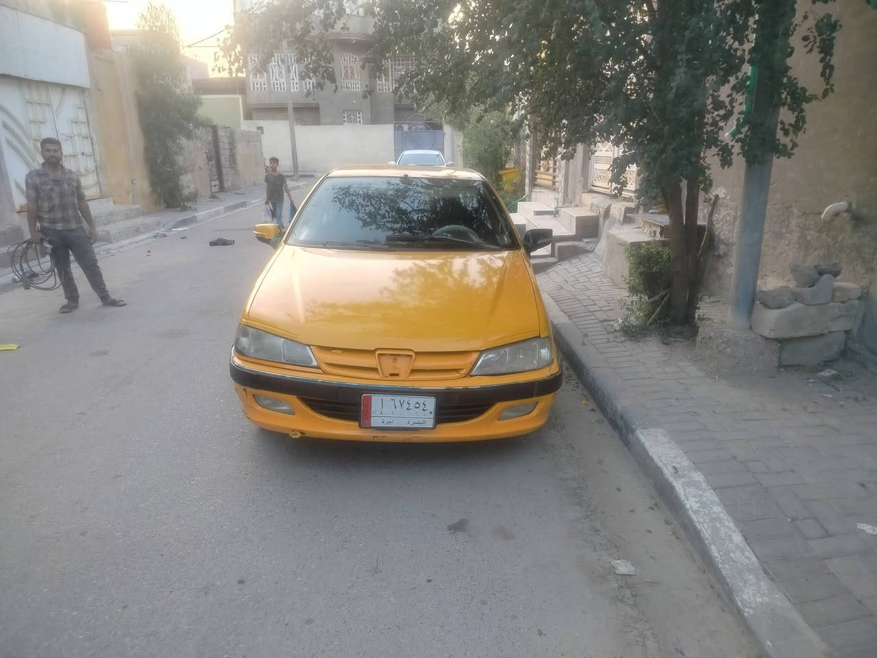 سلام عليكم بيجو للبيع 2018  او مراوس حسب القناعة مصفرة هيئة وغرامات سيارة ربع ما عليهة سنوية توة انتهت بشهر ال 12 مكينة وكير كفالة
كهربائيات كلهة شغالة تخم تاير حدادية نص عمر بيهة خياس بس بالهلال وبارد بالصندوك
شاشة تحكم ستيرن سيارة خير من الله 
سعر 37 وبيها مجال قليل 
واتساب ***********
