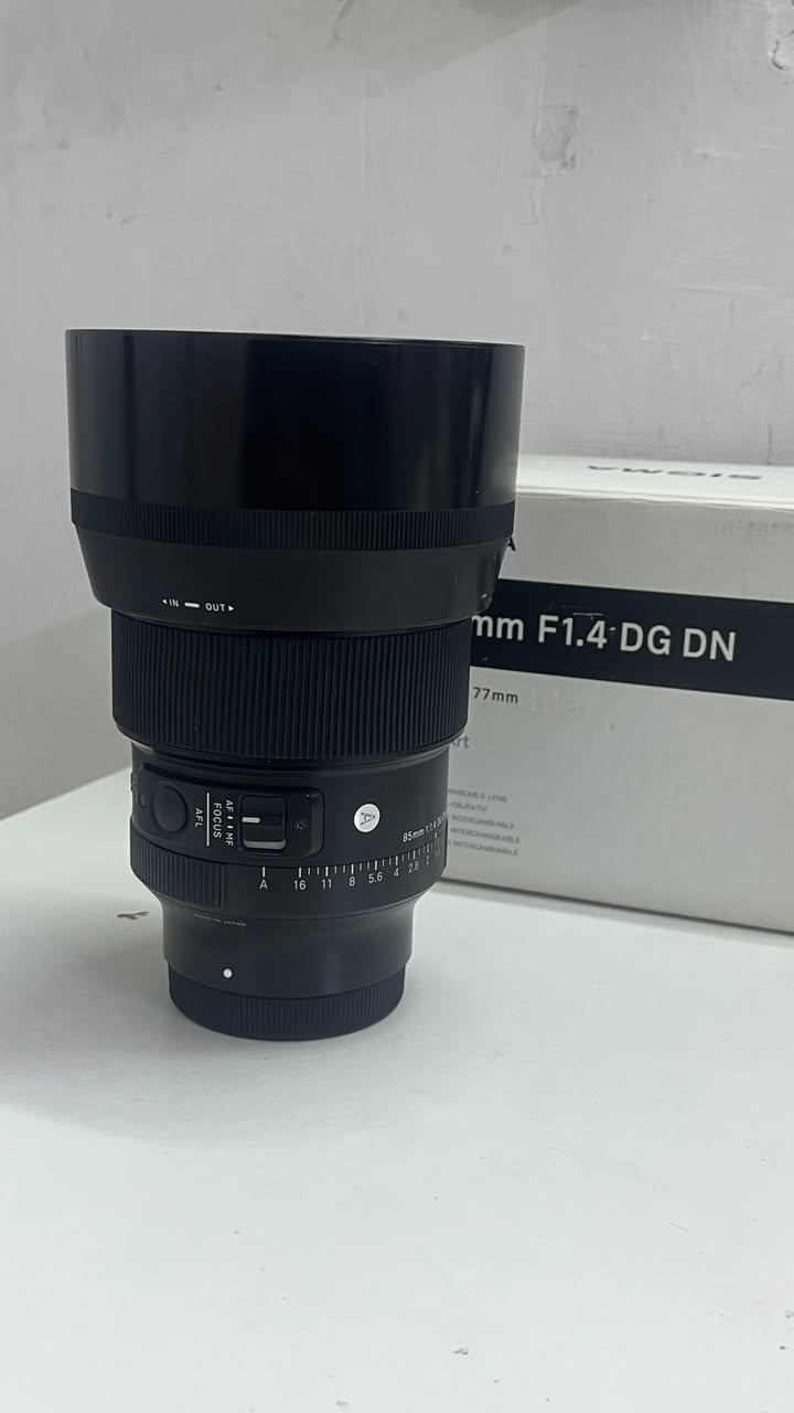 للبيع عدسة سوني 85mm f1.4 سيگما
مـكـانـي نـجـف ، تـوصيـل ماعـنـدي 

سـعـرهـاا ملـيـون …


**إذا كنت صاحب هذا الإعلان وتريد حذفه لأي سبب، رجاءا أرسل رسالة إلى الدعم الفني**