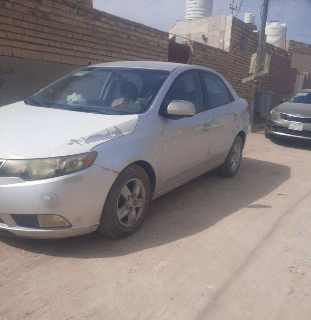 كيه فورتي ٢٠١٢ وارد امريكي رقم ذي قار محرك ٢٠٠٠ كير عادي السعر ٧٠ وبيهه مجال اتصال على الرقم*********** متوفر واتساب
