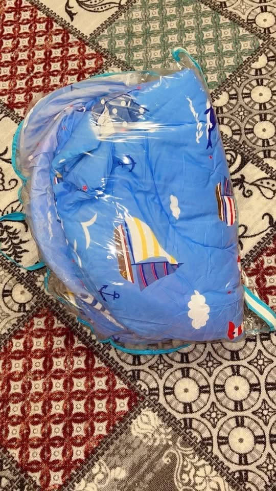 عندي عربانات ثنين وثنينهم نظيفات بس غسل يحتاجن 

وعندي هاي  الحمره 
 مثل سياره ع عربانه 
وناموسيه
 حجم كبير  وحتي مسيقي بيها جديده بجيس بعدها 

وادوات مال مظبخ كلشي سوي بتيته وفواكه تقطع كلشي حجم كبير جديده بعدها 

مكاني كربلاء طريق الحر ماعندي توصيل لريد يجي ياخذهن


**إذا كنت صاحب هذا الإعلان وتريد حذفه لأي سبب، رجاءا أرسل رسالة إلى الدعم الفني**
