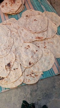 خبز بيت • خبازه • خبز • ام سجاد • مخبز • تجهيز محلات • تجهيز مناسبات •...