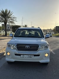 لاندكروز 2014 GX.R  مكفولة عدا الدعامية محرك 6 سلندر ماشية 195السياره ...