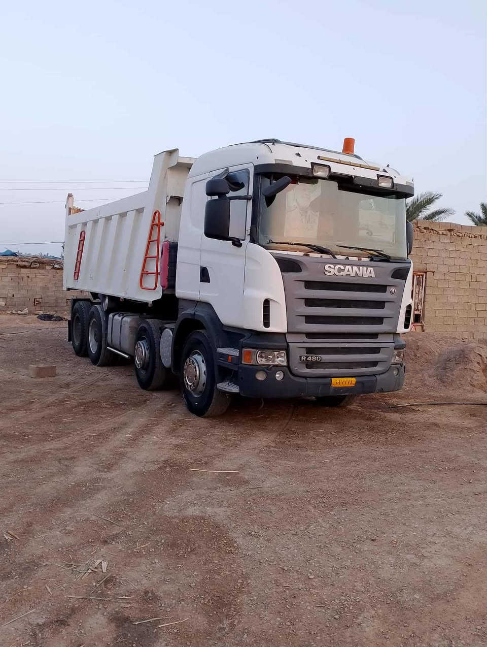 سلام  عليكم سكانيه البيع 2007 رقم سليمانيه تحويل مباشر مكينه 8  العنوان واسط ***********
