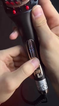 اسم المنتج:فرشاة تصفيف الشعر من كراون موديل : CR-797 السعر✅: 23 التوصي...