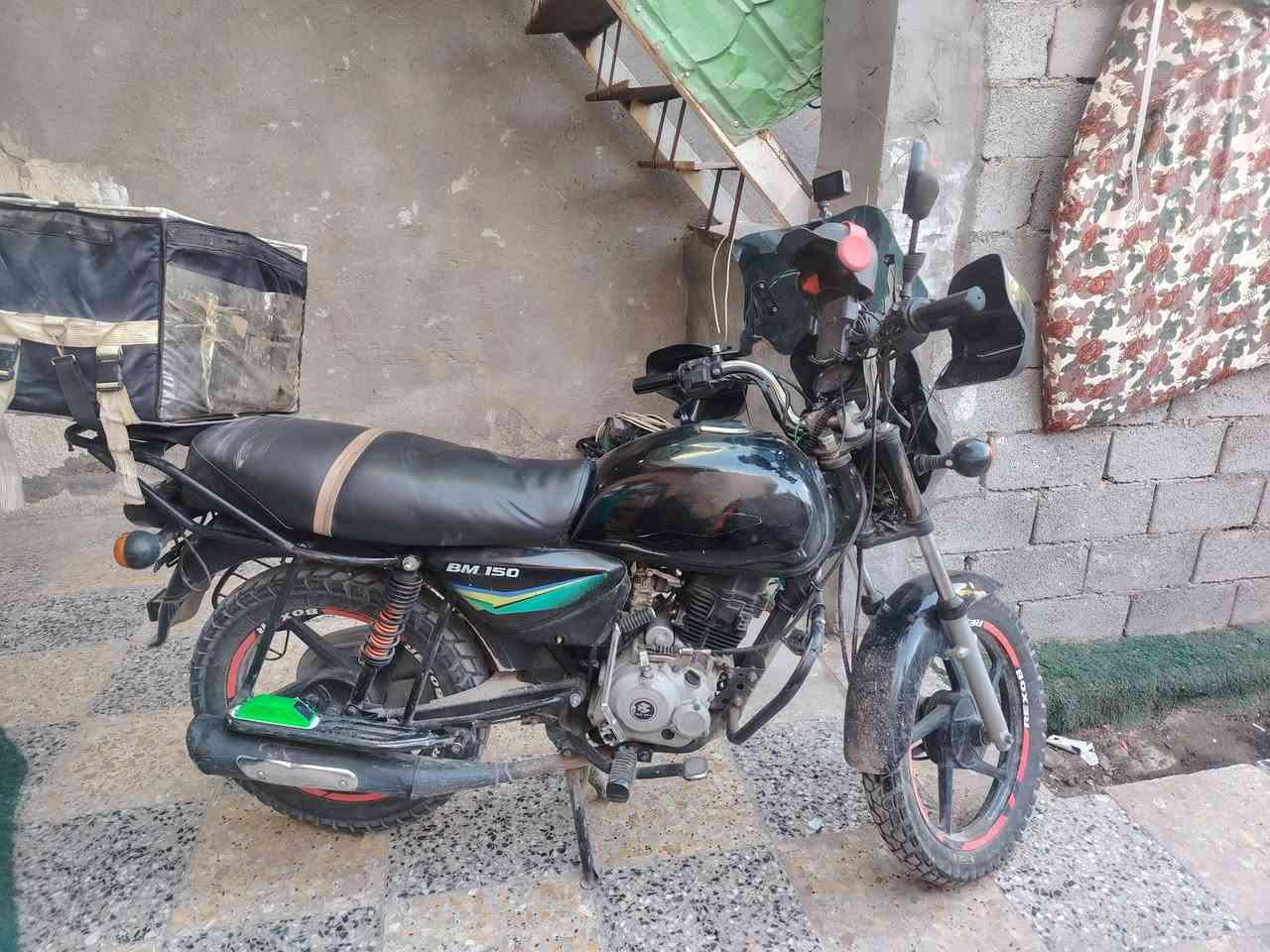 بوكسر مَوديل 22 اوراق استنساخ دراجه كامله مابيه نقص مكانه البياع  السعر 950 وبيه مجال  ***********
