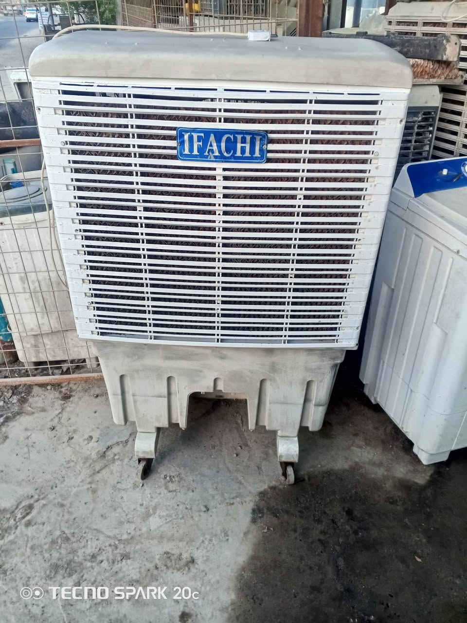 للبيع شرط الفحص سماوة شارع الزرجية سعر ٨٥ وات ساب ***********
