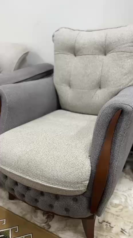 تخم للبيع …
استخدام ٤ اشهر فقط جديد كلش شخط مابي 

يتكون من ٢ ثلاثيات + ٤ كراسي + التخم قلابي يصير سرير

مصنوع من خشب الزان الأصلي المعروف بقووته ومتانته 

السعر / 1,300,000

رجااءً فقط الشراي يدخلي خاص  
مكاني الناصريه قرب المدينه المائيه


**إذا كنت صاحب هذا الإعلان وتريد حذفه لأي سبب، رجاءا أرسل رسالة إلى الدعم الفني**