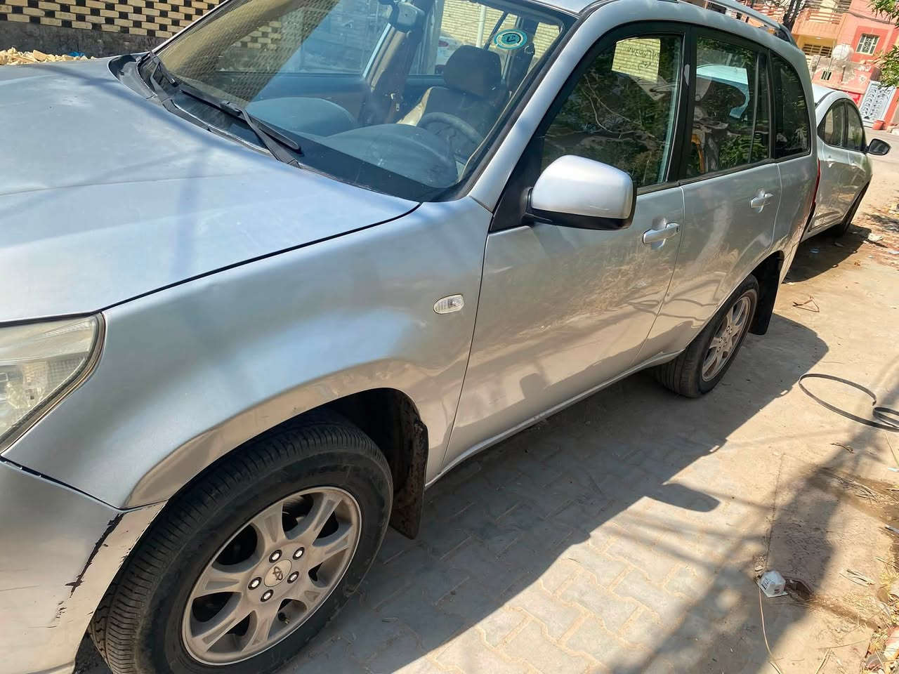 تيكو ٢٠١٣ كهربائي بغداد باسمي مباشر سيارة جديدة بمعنى الكلمة مكفولة
تبريد كير محرك دوشمة اطارات جاهزة من جميع الامور السعر ٥٥
موبايل / ***********
