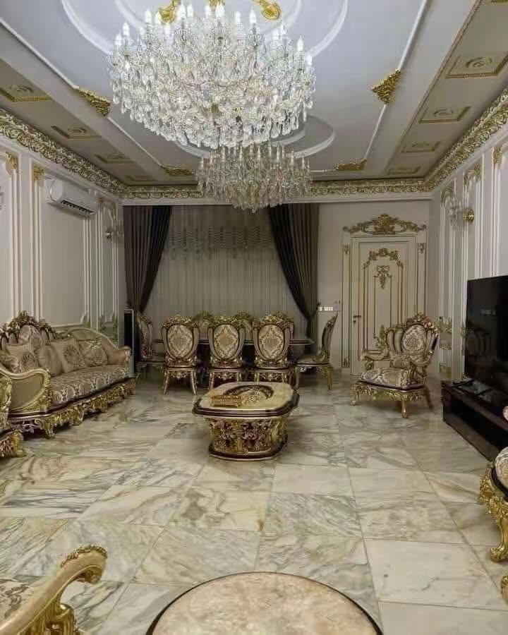 عقارات-الخضراء - نسعى - دومآ- نحو- الافضل 

#اعلان رقم ((1037))

#دار درجه أولى  للبيع في منطقه السيدية مربع الاقتصاديين 
خلف شارع الصناعه 
 
#مساحة : 480 م الواجهة :12 م 
#المحتويات  : 5 غرف نوم سويتات واستقبال كبير وهول حولي داخلي مطبخ كبير صحيات 5 ( جاكوزي )
حديقة كراج كبير
مسبح داخلي مع شلال
مصعد داخلي
نظام كامرات
الباب الخارحي كهرباء

#ملاحظة العقار يُباع مع الاثاث :
(التعامل والتفاوض مع صاحب العقار مباشر)

#السعر :اكتب رقم(( 1))

# للأ ستفسار 
مراسلة الصفحة على # الفيس بوك 
عقارات -الخضراء - في السيدية
# او الاتصال على الرقم
☎️***********☎️ 
#او مراجعة مكتب الخضراء 
في السيدية شارع العلوة مقابل قاعه ريتاج للمناسبات

