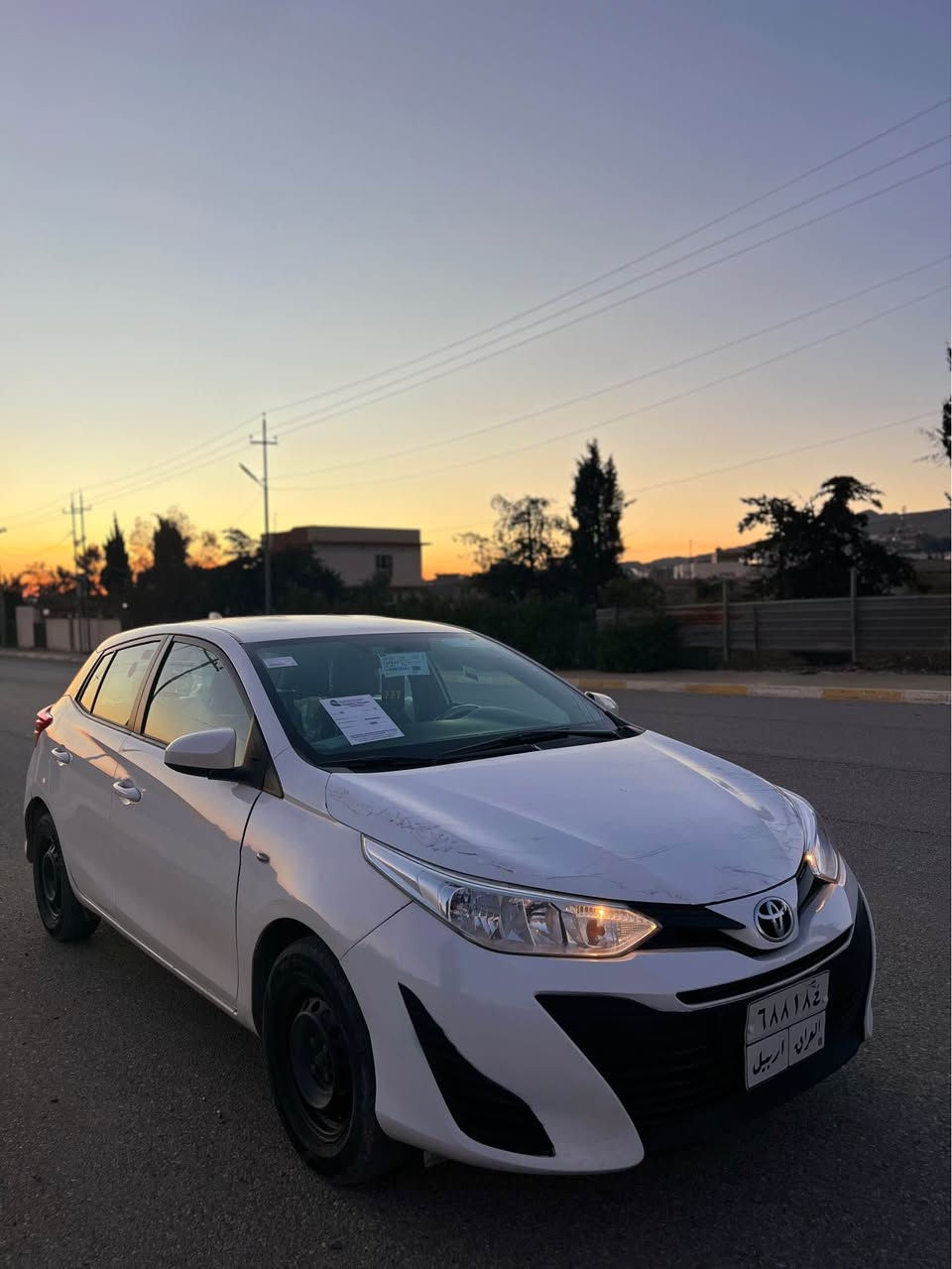 سلاوي خواي گةورة يارس٢٠١٩  جانتا    ناو زةرد ئيكو گير  توماتيك و عادي گير ومةكينة و كارةبايةت بةشةرت ١٥٨هةزار روشتوة  ٣ پارجةي پيش و ١ پارجةي دواوةي هةية ناوي  زور كةم گرتيتي  
١٠٥ وةرةقةو ماجالي كةم 
*********** كويسينجاك, أربيل
