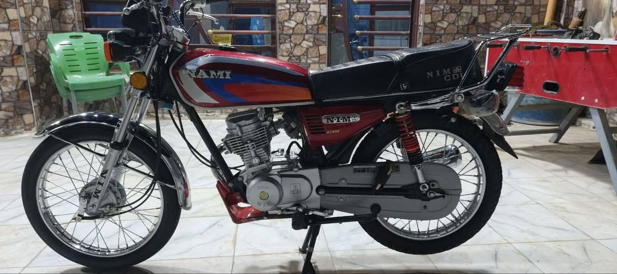 السلام عليكم نامه امتياز موديل 2025 كفاله عامه اوراق سكنر الدراجه جديده نازله من الرمبه الشهر السابع يوم 21 السعر 670و بيه مجال بسيط الموقع بابل الحمزه الغربي الرقم:***********
