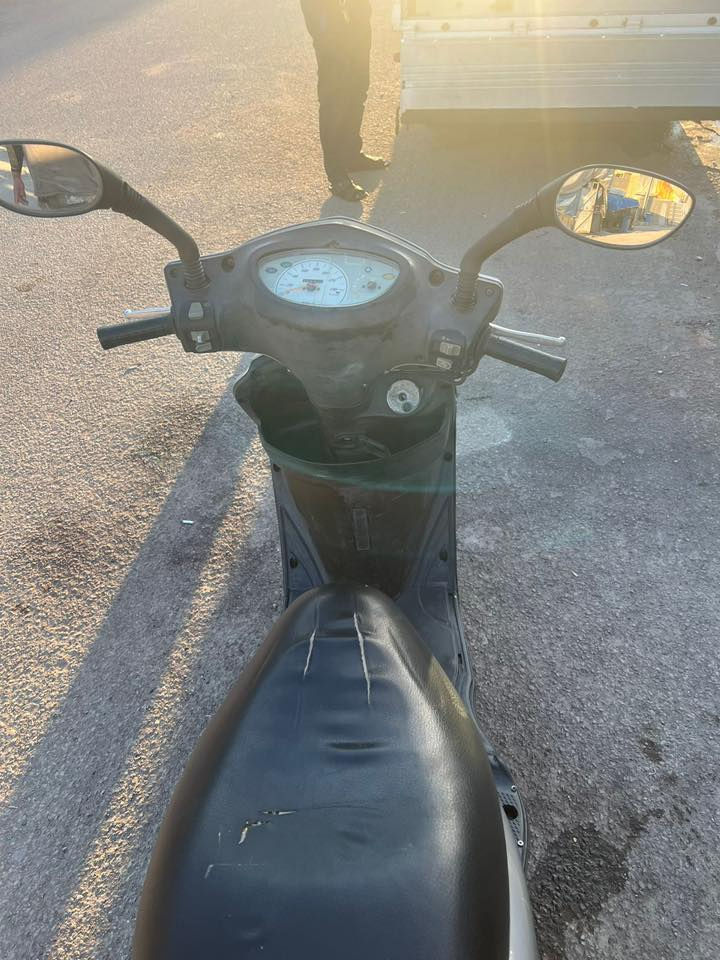 سلام عليكم بريز لايت عالي للبيع الاستفسار علا هاذا الرقم 0772 213 6298غير متواجد عل خاص
