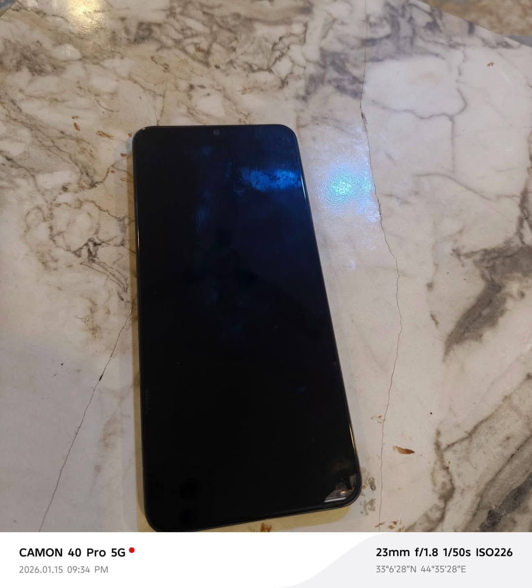 Relme  NOT 50  سعة التخزين 128 كاميرا واضحة كلشي زين بس مشكلة بسيطة الشاشة بيها كسر كما واضح بل صورة كلشي مبي التليفون استخدام شخصي شاحنة كاملة و كفر و علبة الجهاز كلشي كامل بس المشكلة بس شاشة كسر بسيط و المعالج 40 فريم رام 6 كيكة عشوائية اربعة جيد في الالعاب السعر 110 قابل للتفاوض للأستفسار ***********
