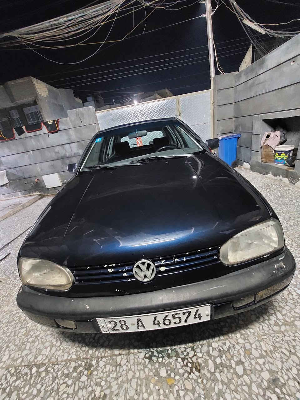 كولف نفخ موديل 1992
رقم نجف انگليزي مسطرة جديد صار سبوع من حولت داخلة هزة جديدة 

محرك 1800 جديد صارله شهر ونص 
كير عادي جديد صار شهر من شاده 
صدر نضافته 85%
تبريد مضومتة كاملة ونضيفة ويشتغل بس ما اعرف شبي ولا شايفه اصلاً
كهربائيات كلها شغالة ومضبوطة 
سيارة متعوب عليها وصارف عليها هواي 
كلشي جديد بيها ومابيها شي تجاري كلة كلشي بيها حاوية ومضبوط ع اخير 

ترايك بالسيارة وين مايعجبك روح بيها للسعودية 
مكان السيارة بغداد بالمعامل 
سعرها 38$ وبيها مجال بسيط 
***********
***********
