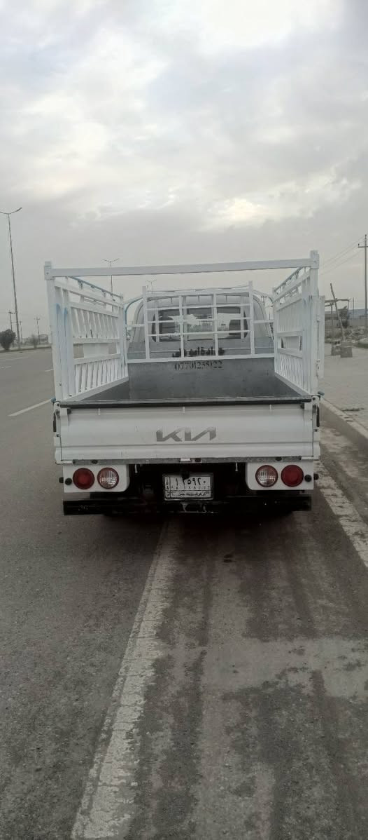 كيا للبيع موديل 22رقم كركوك بيها بونيد مبدل بلادي فقط ماشيه 90گير محرك بالشرط سعر 137وبيها مجال ***********
