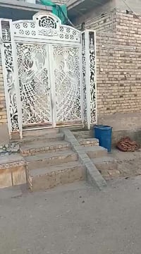 بيت للبيع المساحه 100 متر مربع منطقه حي العامل قريب على مكتب الغاز قري...