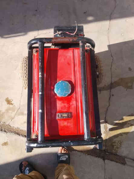 مولد هوندا نضافه 80 بلميه باتري سلف حبل فول شغل 15 امبير السعر 100 الف اتصل موجود ***********
