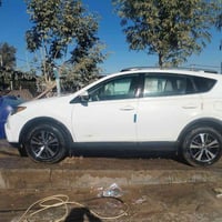 للبيع راف4 موديل 17 مواصفات فول  السعر  177ورقه رقم بغداد انكليزي 0772...