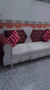 ديوان • ١٣مقعد • تفصيل جديد