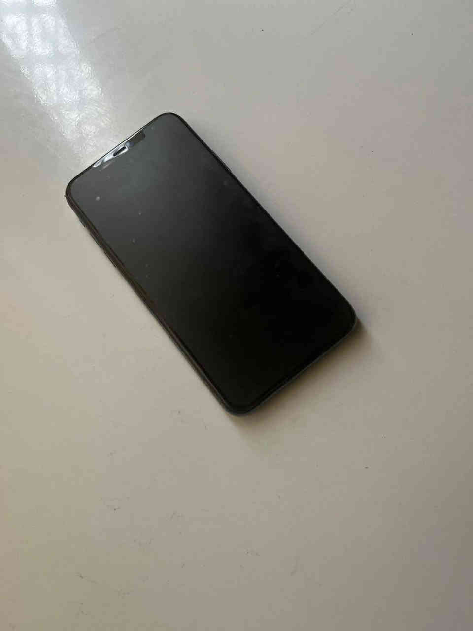 سلام عليكم للبيع ايفون 11برو ماكس مبدل شاشه فقط بطاريه 88بلادي السعر 310وبي مجال مكان سماوه الوركا 
الاستفسار واتساب فقط ***********
