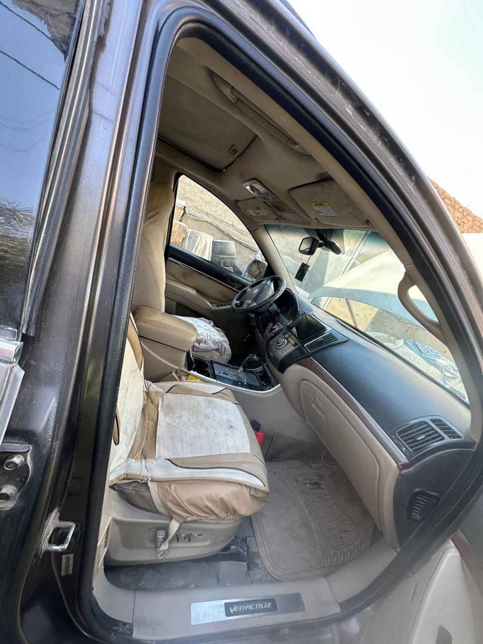 سلام عليكم سياره فير كروز موديل 2008 سياره َمصبوقه جماليه مكفوله مكينه و كير، صدره جديد عطل بل بي سي   شايير سنتر مداور. ثاني يوم  سنويه 2029 سعر 87 مراوس حسب القناعه ***********
