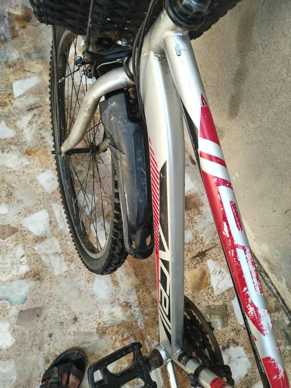 بايسكل حجم 26 كلشي شغال بي بريك ورا شغال بريك كدام شغال كير شغال سعر 40 وبي مجال مكاني موصل للتوصل *********** 
وبي وتساب
