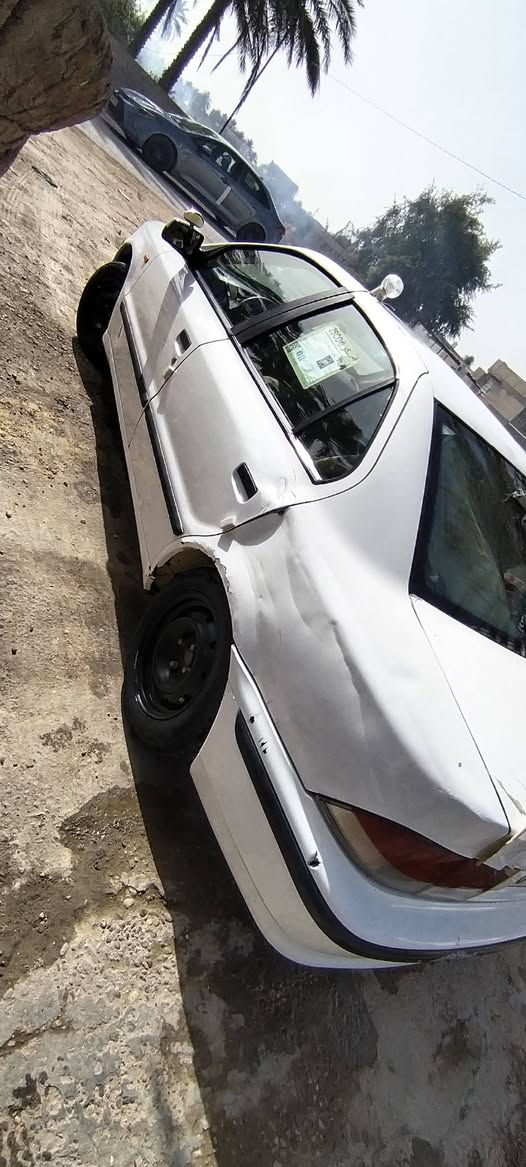 السلام عليكم ورحمه الله للبيع سمند كفاله عامه بيه بس الدواير الخلفيه  اثر خياس. وطخه صغيره بلباب  موديل 2011
تبريد شغال 
باتري جديد تخم تاير جديد 
مكينه وكير نضاف سياره جاهزه ربع ماذب عليه 
السعر 44وبيه مجال الشراي يتصل وبي خير ويدلل 
مكان السياره الحله 
***********
رقم انكليزي بابل  بسمي امداور ثاني يوم
