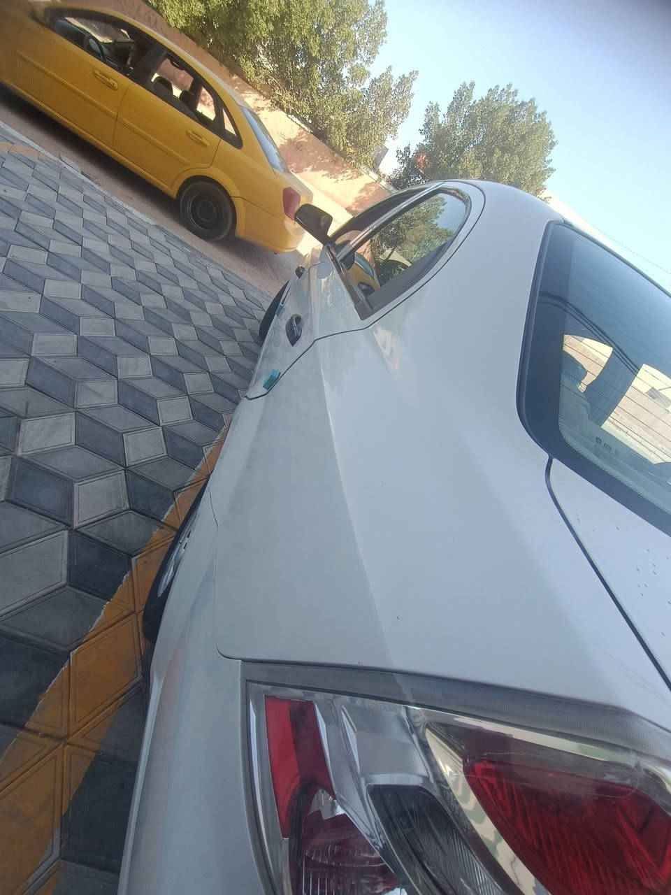 افيو 2015     ***********
