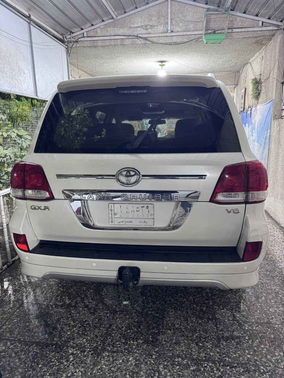 لاندكروز 2010 ستينة جاهزة فقط باردات 2 بية مكفولة من صبغ وتبديل رايدة ب335$ مكاني بغداد *********** شراي يدلل
