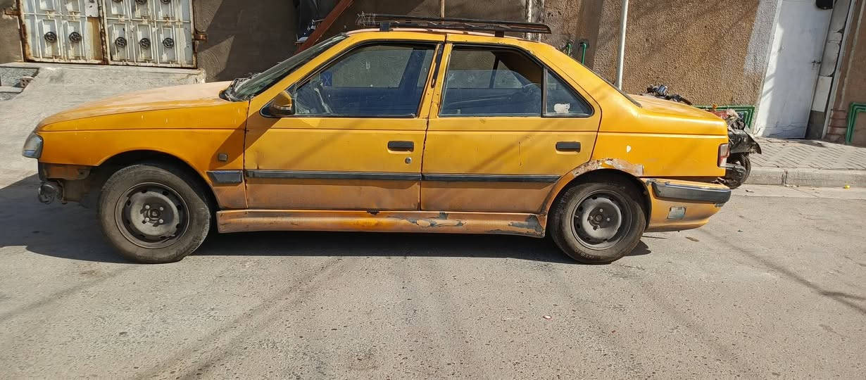 للبيع بيجو بارص 2018 بدون تحويل كوم حديد بيهه سنويه ورقام بكاني بغداد ***********
