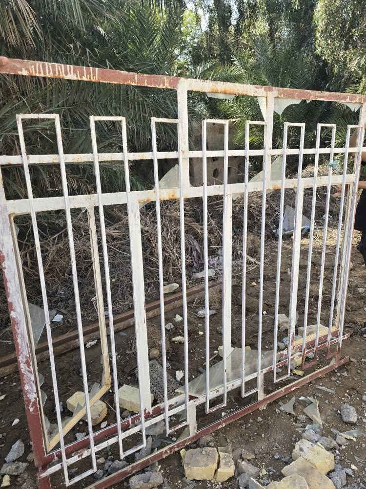 شبابيك وبيبان للبيع  ***********
