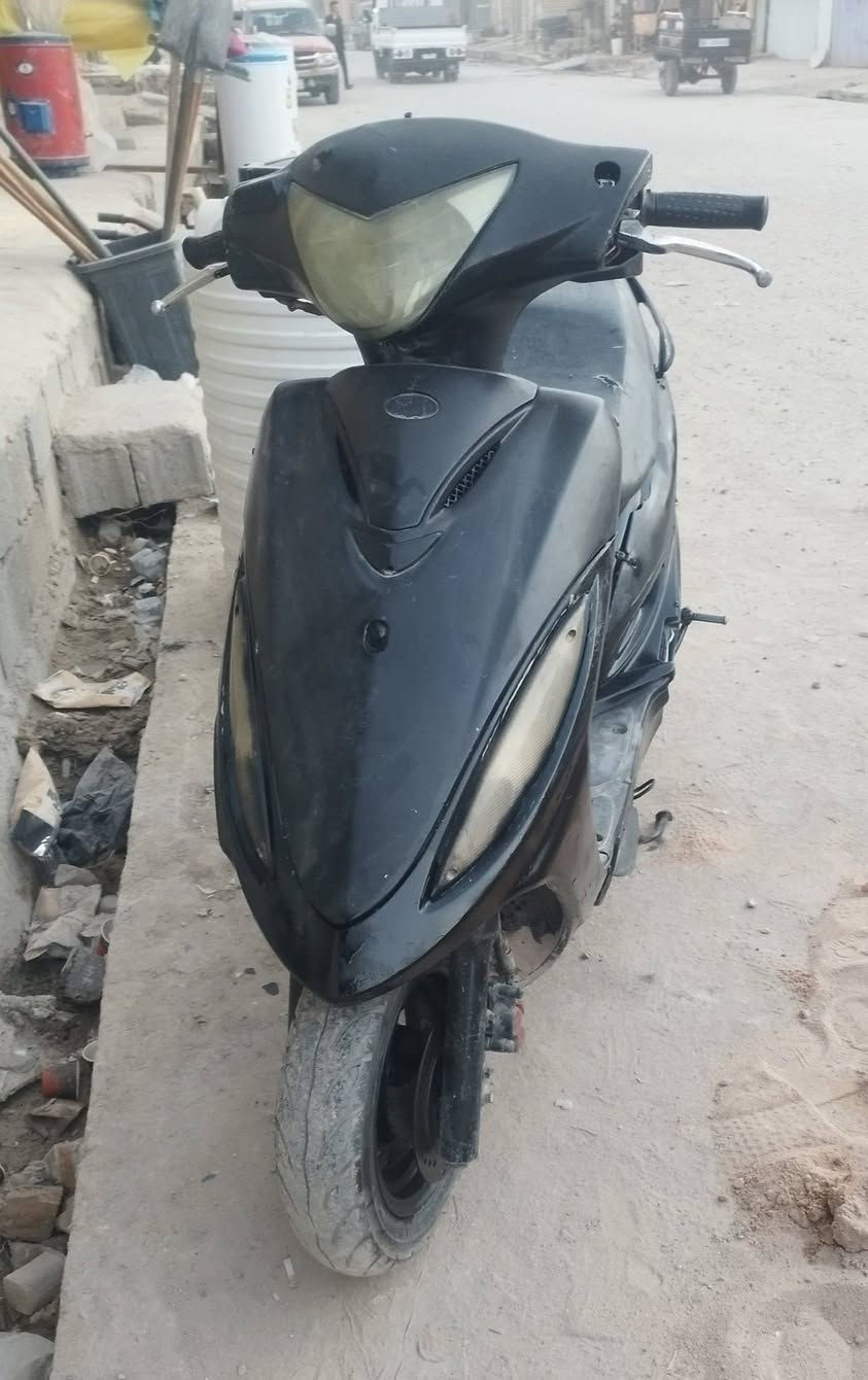 دراجه جي فور محرك نضيف نكره سلف توه مجفته للبيع السعر 325
الرفاعي لل استفسار ***********
