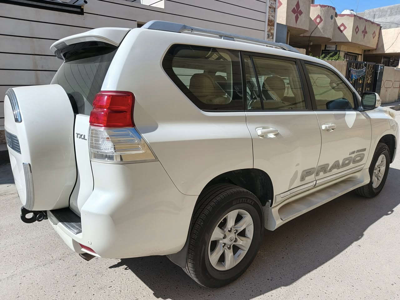 برادو 2010 سته سلندر دبل تانكي سبير تعليك فول مواصفات مكفوله جديدة جداً ماشيه 149 قطعه نادره بالنظافة على وضع الشركه شرط حتى جامتها الاماميه مال الشركة رقم بغداد دولي السعر 265 وبيها مجال مكان الدجيل للاتصال ***********
***********
