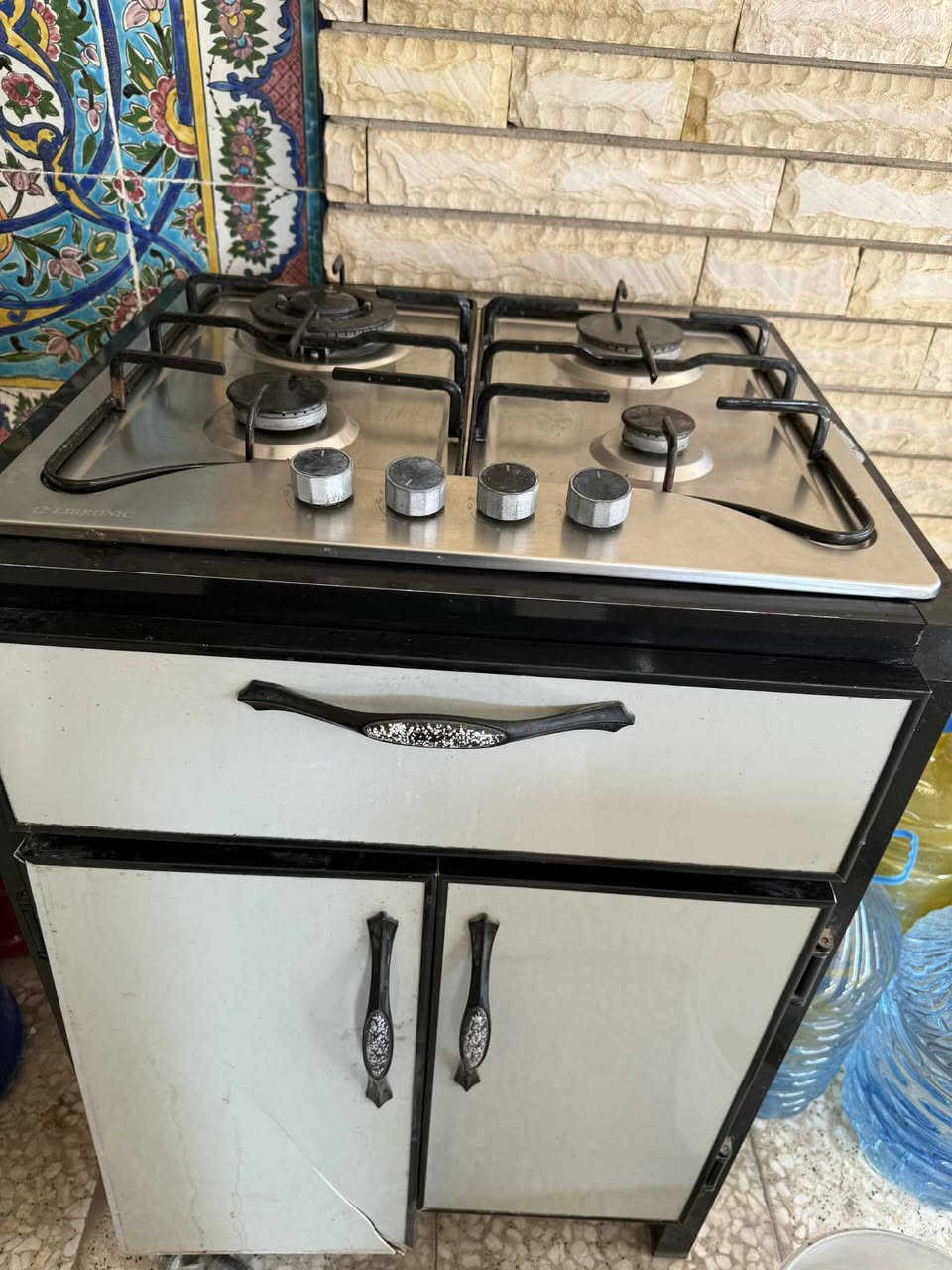 المبرده ولميز 125. وطباخ ب100 المكان السيديه


**إذا كنت صاحب هذا الإعلان وتريد حذفه لأي سبب، رجاءا أرسل رسالة إلى الدعم الفني**