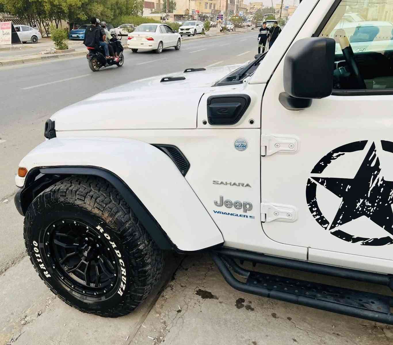 جيب رانكلر مديل 2024
السياره  Jeep Wrangler 4xe 2024 2.0L 4 plug-in

حجم المكينه : 2000 تيربو + هايبرد + بلكن شحن خارجي

القدرة الحصانية 375 حالة حال الهيمي 

الشحن يمشيك 30 ميل

المسافه المقطوعه :34 الف 

الحادث  بسيط 
                      

#المواصفات 

1.قماره تتفصخ اصير كشف
2.بصمه  تشغيل وابواب 
3.لوكير
4.كشافات 
6.شحن خارجي
7.بكلايت لد 
8 . شاشه
9.سستم صوت دمام خلفي + امامي 
10.لايتات زنون هايلوجين
11.كشنات جلد اسود بلادي 
12.سقق اسود بلادي 
13. تحكم استرين
14. ويل حجم 19
15. كامره خلفيه 
16. دوسات 
 

مكان السياره بابل 
***********
