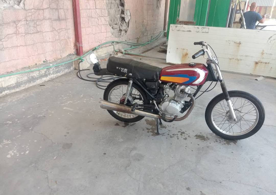 لبيع اوراق
دراجه حربي ما بيه نقص شغل واطلع  نصبه تخبل
السعر 350 قفل قفل


**إذا كنت صاحب هذا الإعلان وتريد حذفه لأي سبب، رجاءا أرسل رسالة إلى الدعم الفني**