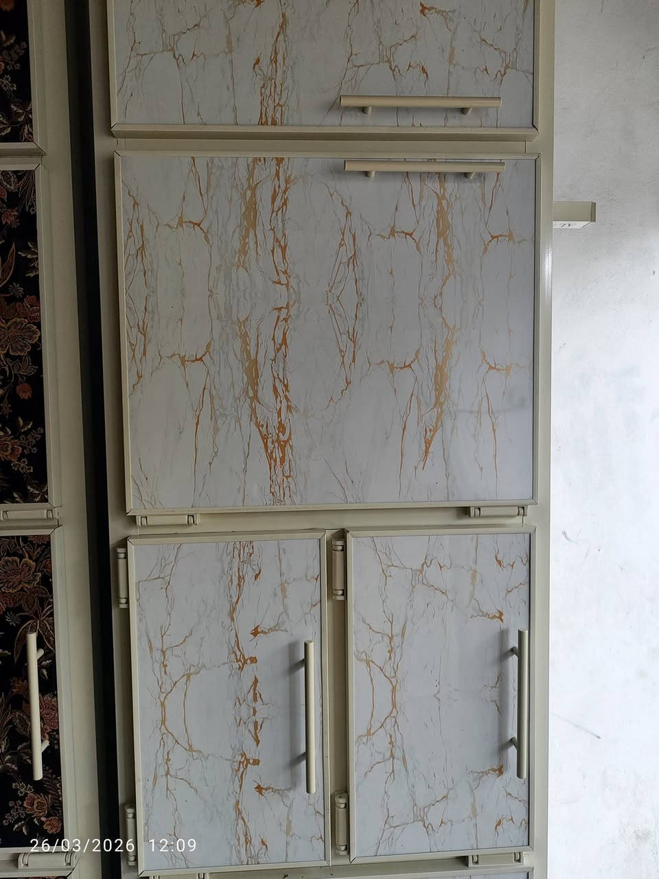 وجبة جديده من المواد المنزلية كونترات جديده و براد ماء شغال على الفحص وباقي المنشورات. العنوان جلولاء شيخ بابا قرية امين حبيب وللاستفسار أكثر اتصل او تراسل الصفحة ***********
