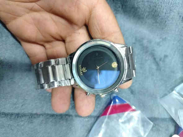 ✨ توفرت تشكيلة جديدة وفاخرة من الساعات الرجالية ✨
⌚ ماستر كوالتي – جودة عالية
🔹 موديلات متنوعة بتصاميم راقية تناسب جميع الأذواق

📍 متوفرة داخل معرض نبع الفرات للتجارة العامة

🏬 فروعنا:
🔹 الفرع الأول: بابل – قرب كراج الموحد
🔹 الفرع الثاني: سوق المحاويل – قرب كراج المحاويل

🕘 متواجدون يومياً في فرع المحاويل
⏰ من الساعة 8 صباحاً ولغاية 11 مساءً

🛒 البيع جملة ومفرد

🚚 تتوفر خدمة التوصيل
📞 للاستفسار والطلب: ***********

🌹 أهلاً وسهلاً بكم
✨ نبع الفرات… عنوان الجودة والفخامة ✨
