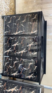 كاونتر • نضيف • للبيع