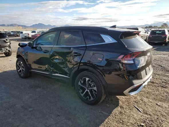 سبورتج موديل 2025 سياره قول بدون رقم صور حادثه نفس ماموضح بالصور ماشيه 800ميل الشراي يتصل هاتف *********** مكاني بغداد حي النصر
